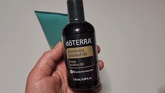 Amazon.com: doTERRA Fractionated Coconut Oil 3.8 oz (2 Pack